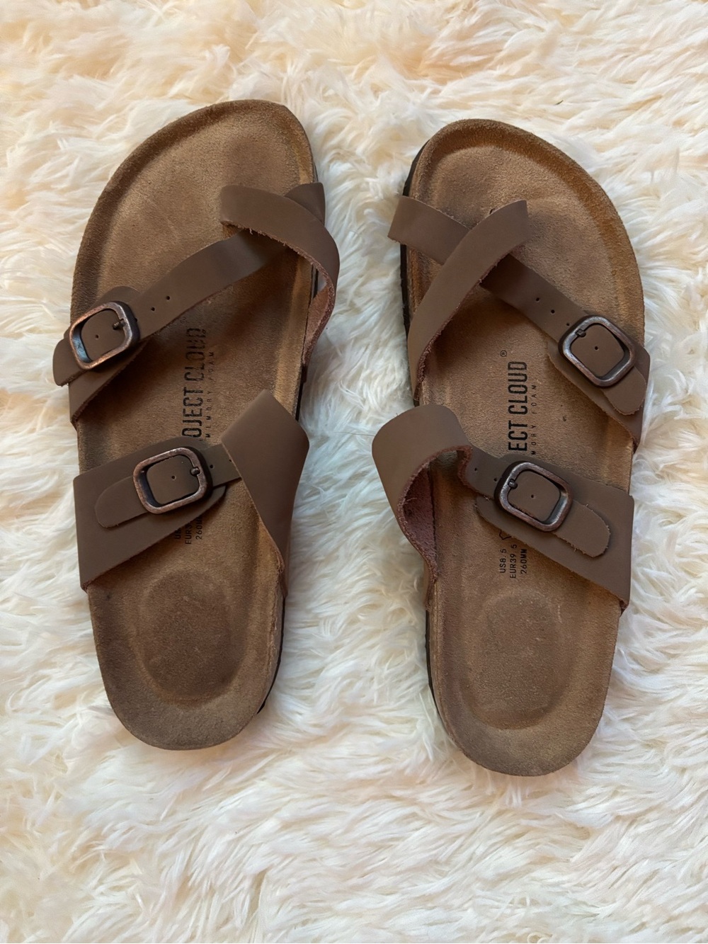 Project Cloud Memory Foam Crisscross Slide Sandals Brown Women’s 8.5